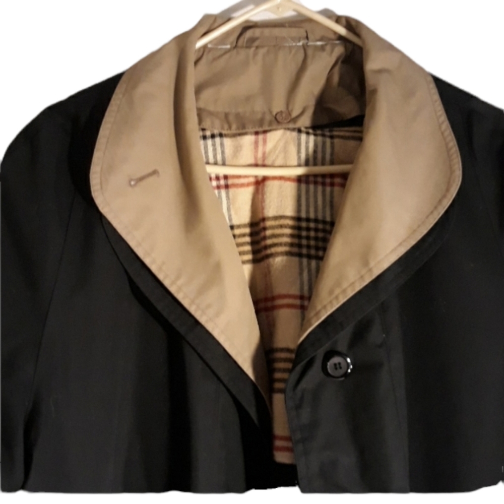 ☆Black Trench Coat w Removable Liner - Picture 3 of 6